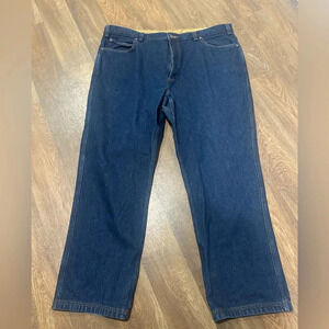 Duluth Trading Co. Men’s straight leg relaxed fit Dark wash jeans size 44x32